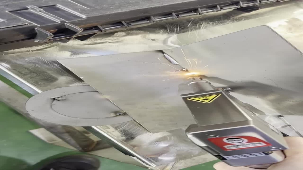 레이저 용접기 - 철판 3T 용접